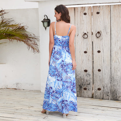 Langes Sommerkleid mit Blumenmuster – luftiges Strandkleid im Swing-Stil